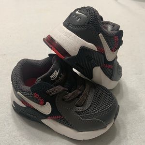 NIKE AIR MAX EXCEE TD ‘MEDIUM ASH SIREN RED’ CD6893-202. Infant size 3.